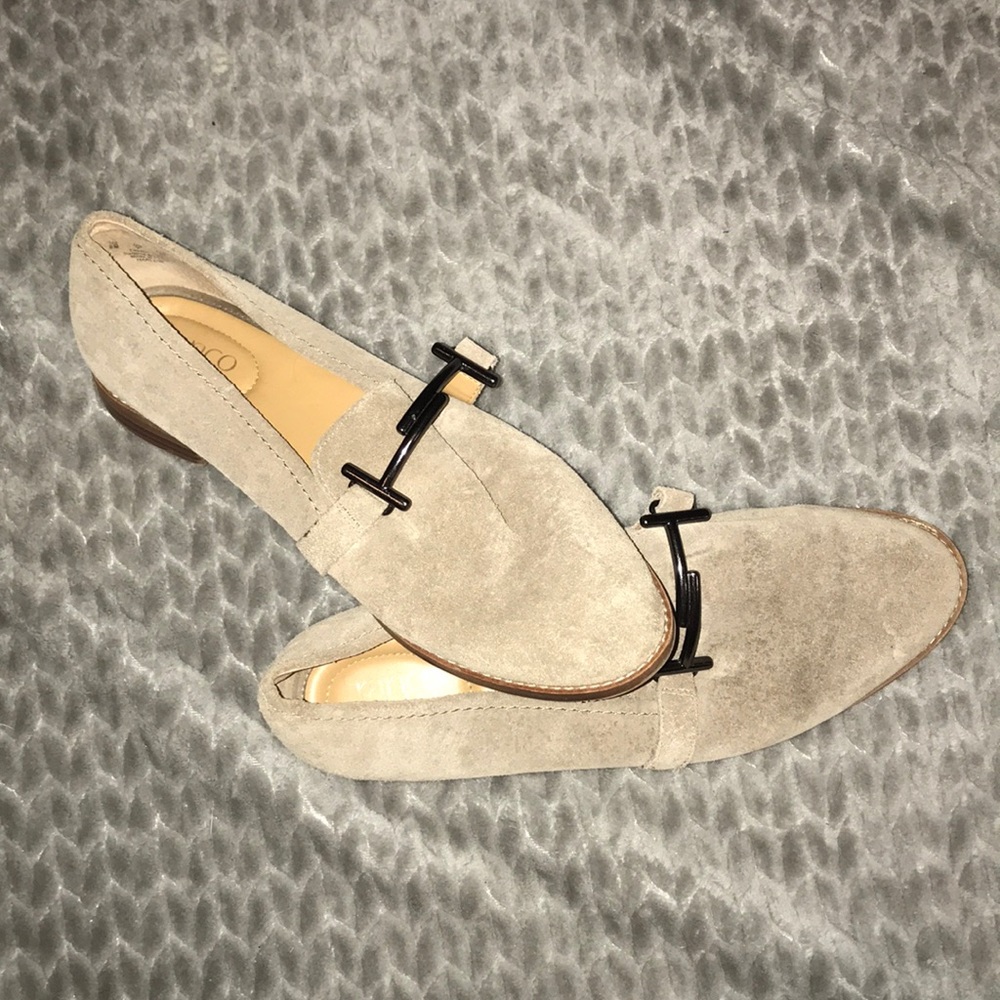 Dress shoes